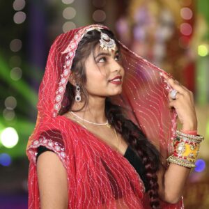 Shivani Singh Biography in Hindi
