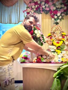 Khesari Lal Yadav Biography