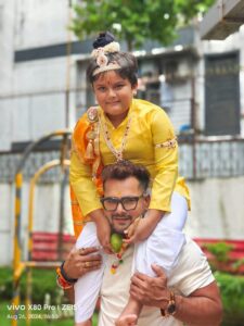 Khesari Lal Yadav Biography